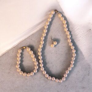 High Quality Pearl Set